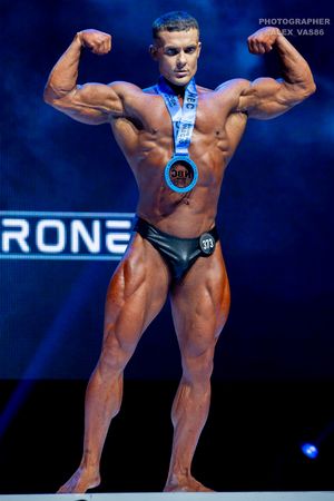 CLASSIC PHYSIQUE 178